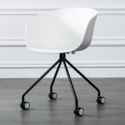 Russell-Maden Chair03