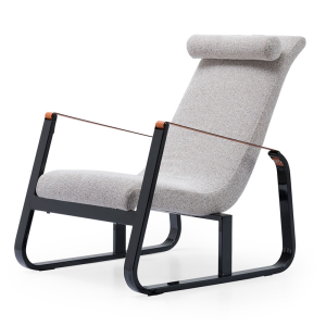 Hedione Lounge Chair